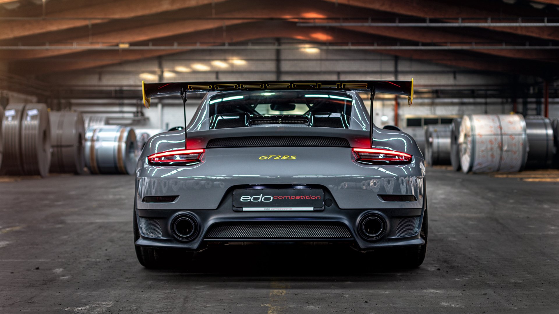 印度女子板球队在决赛中击败斯里兰卡，夺得金牌。，印度板球超级联赛视频