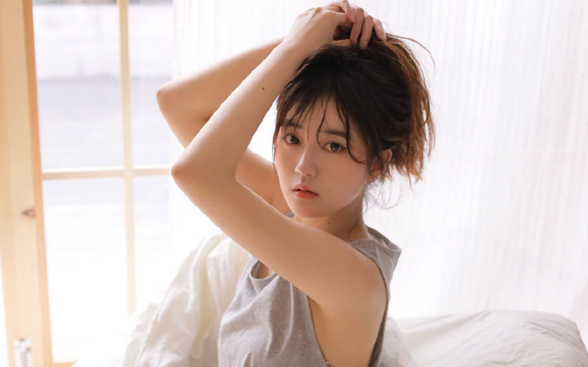 _赛事现场:粉丝疯狂欢呼,场面炸裂_,粉丝有多疯狂